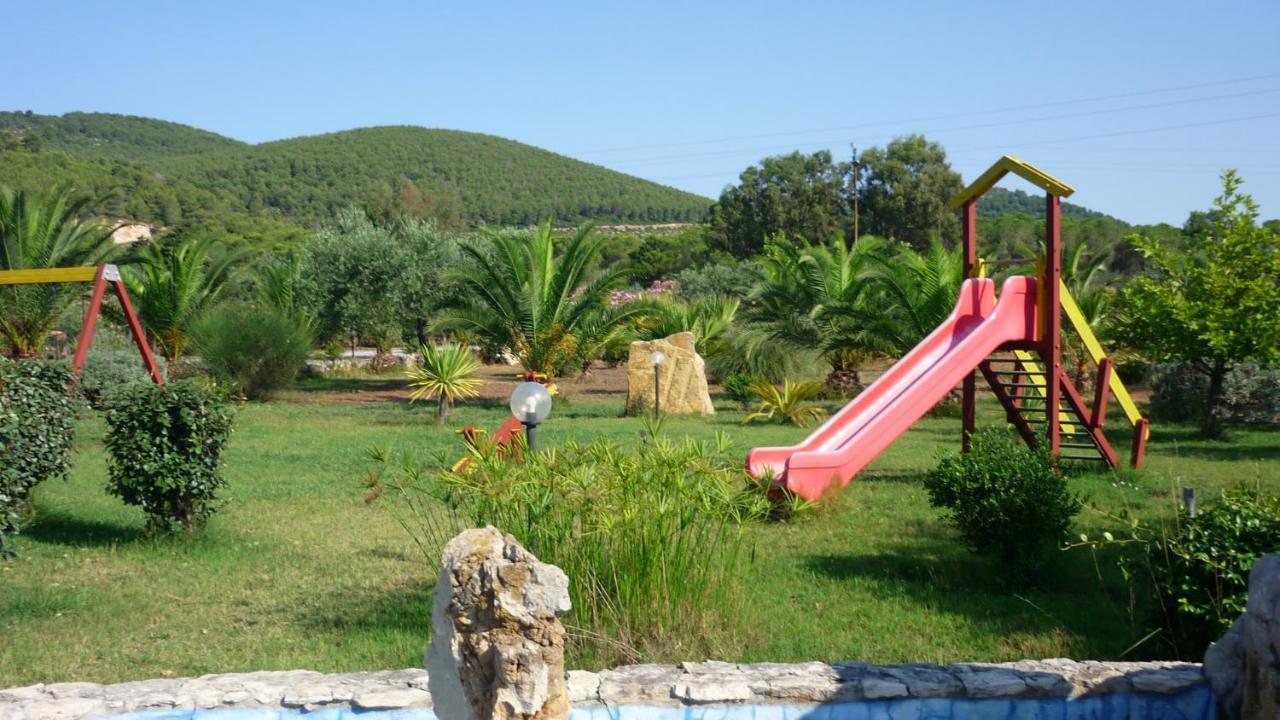 Agriturismo Isidoro Fertilia Exterior photo