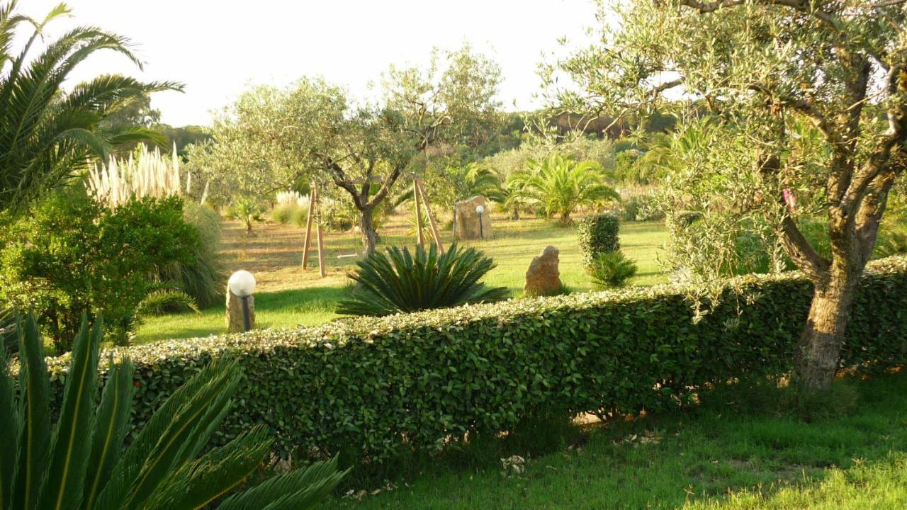 Agriturismo Isidoro Fertilia Exterior photo